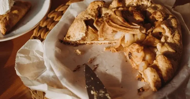 Apple Snacking Cake